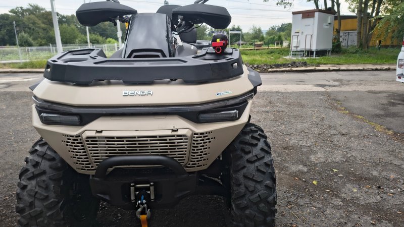 Uchwyt na gaśnicę do quada BENDA 1000 DEDYKOWANY, bez wiercenia, ATV, PRAWY — zdjęcie 4